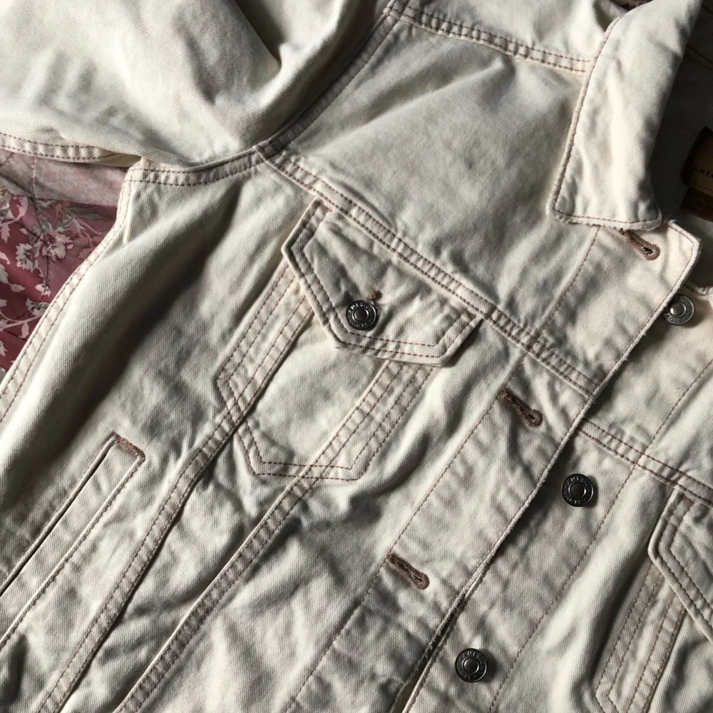 AE Strigid Classic Denim Jacket NWOT - Picture 4 of 6